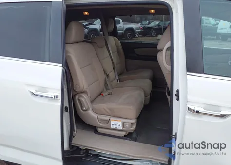 2017 Honda Odyssey Se z USA, uszkodzony, nr VIN 5FNRL5H34HB009842